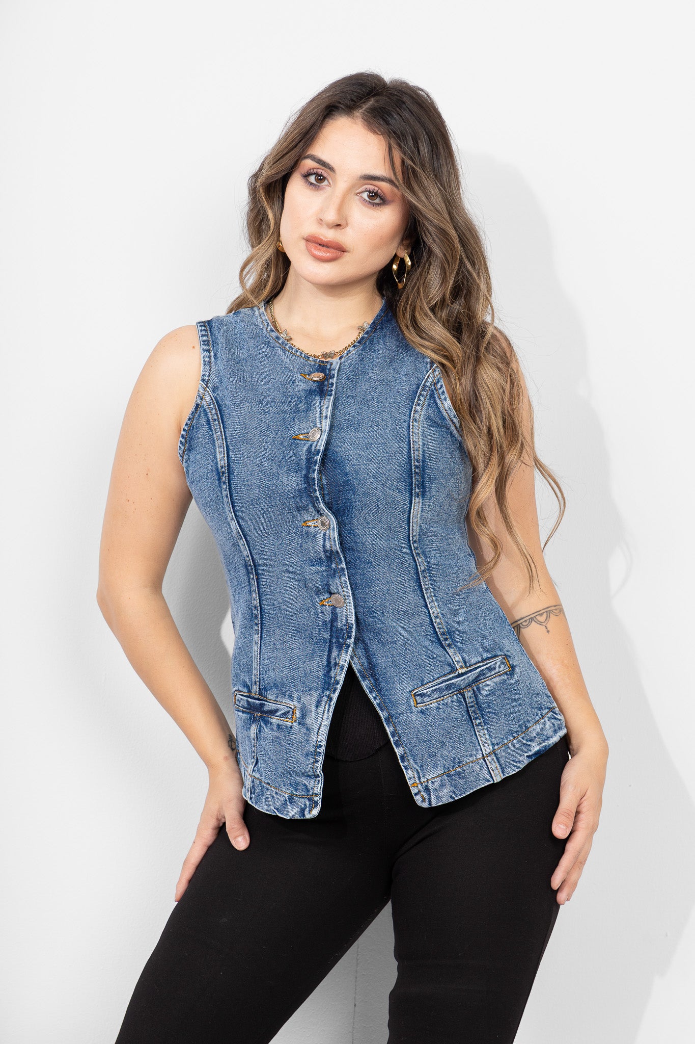 Light Wash Contour Vest