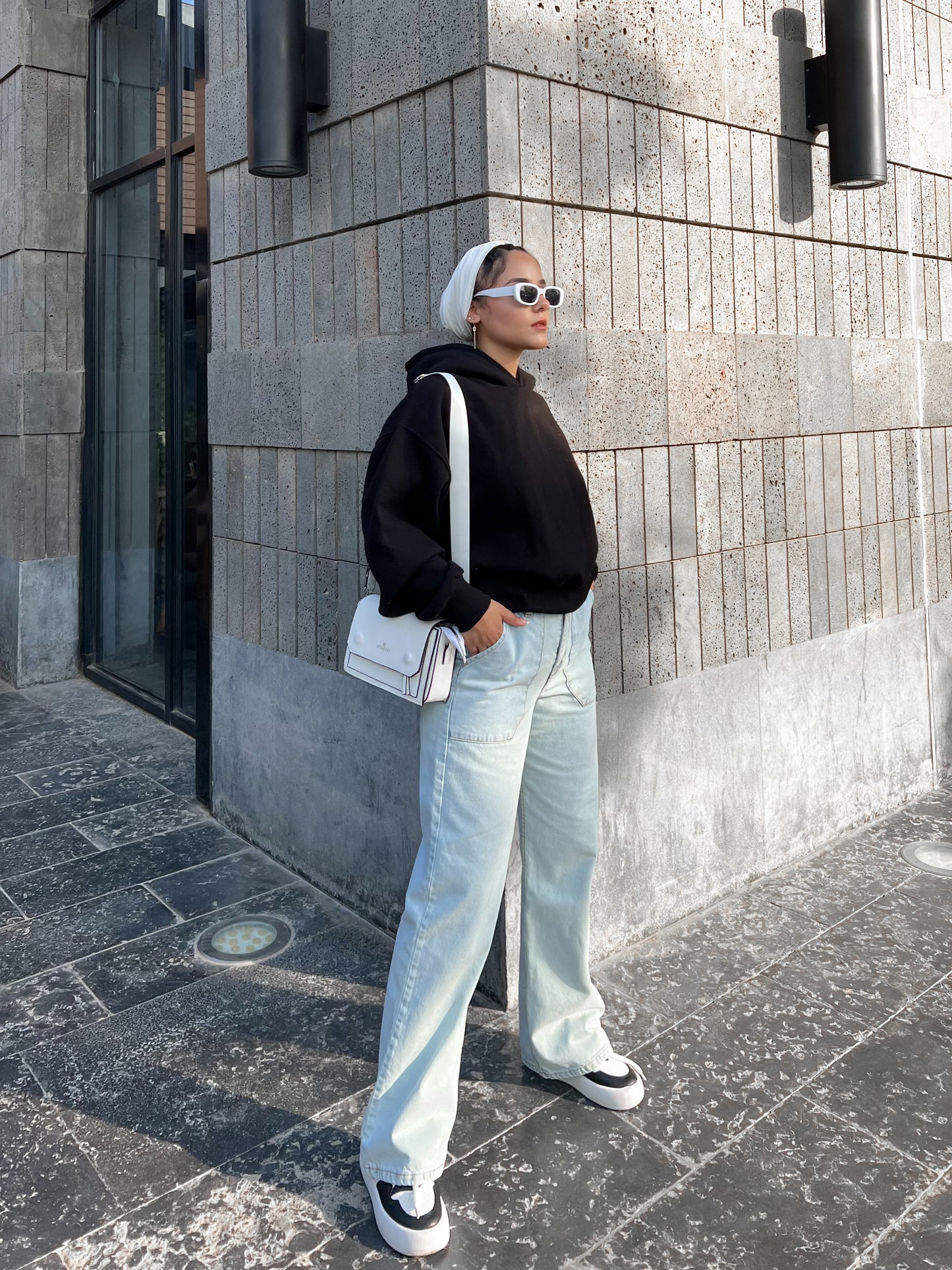 Light Straight Pants
