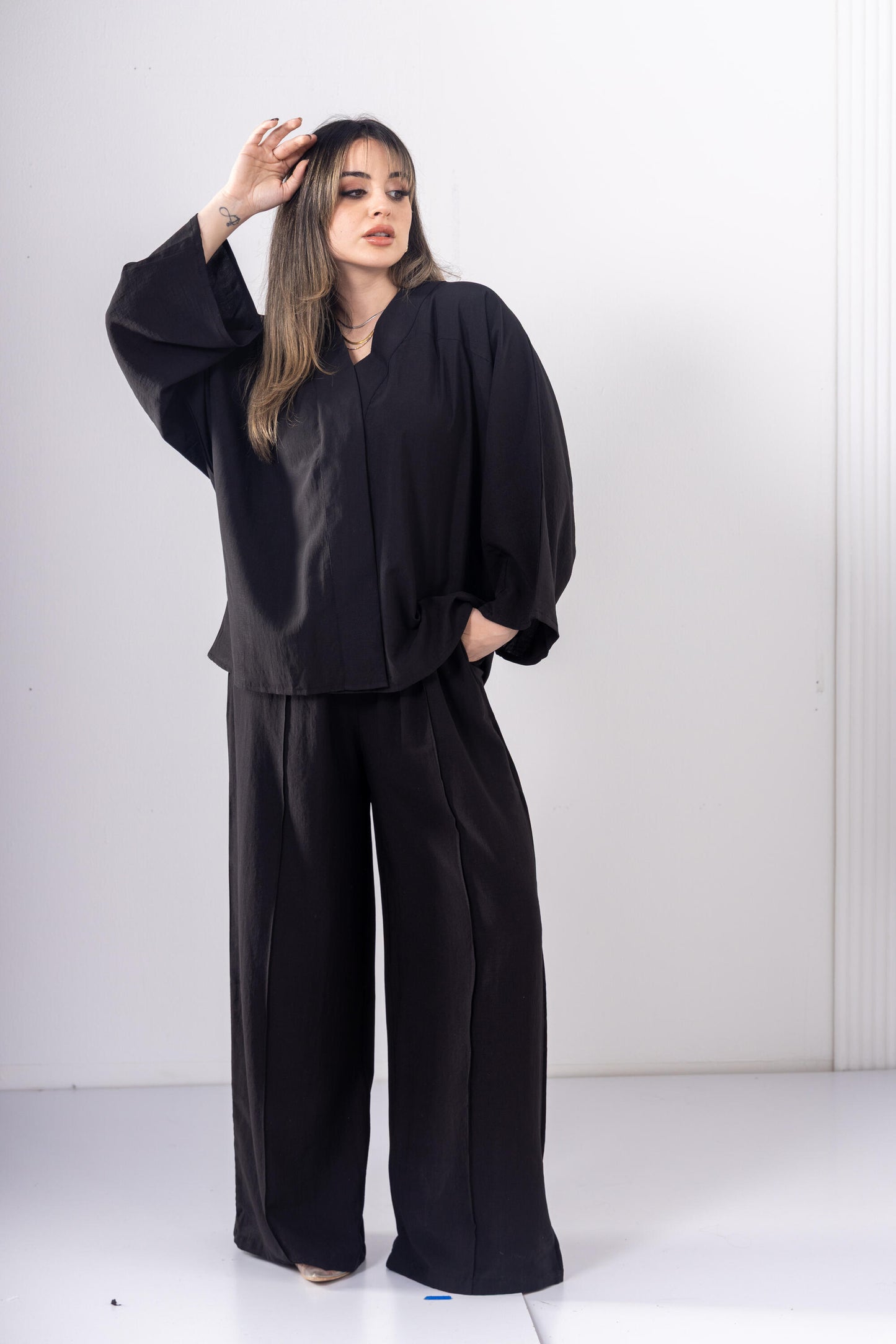 The Everywhere Set In Black